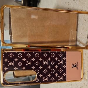 Fasion LV Galaxy Zfold 4 case.